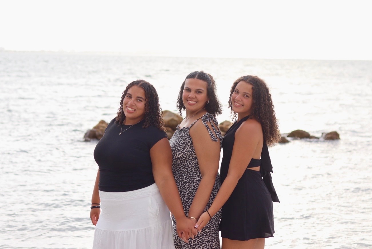 Family group by the water photographed by CarlyArchive